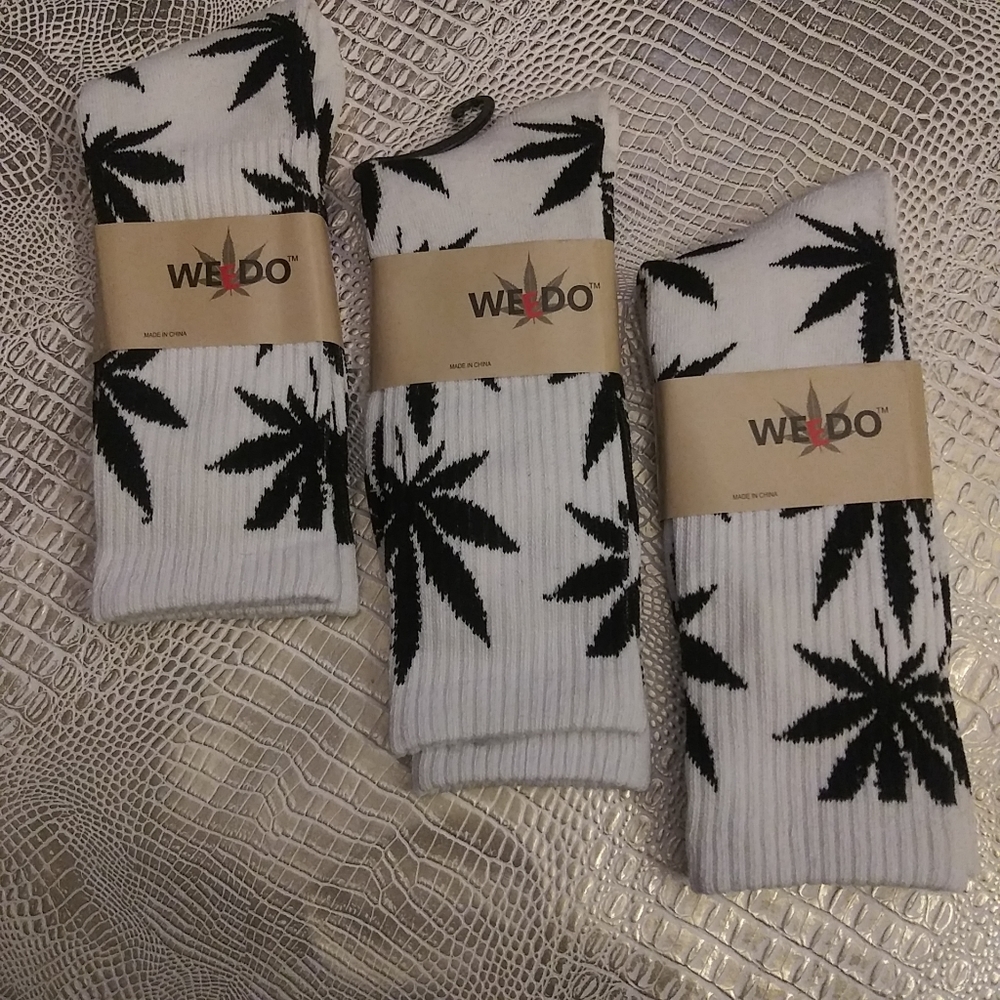 BOGO🆓 | NWT 3pk Weedo Men's Leaf Crew Socks Lot